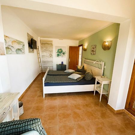 Agroturismo S Hort De Can Carrio Ag226 Ses Salines  Exteriér fotografie